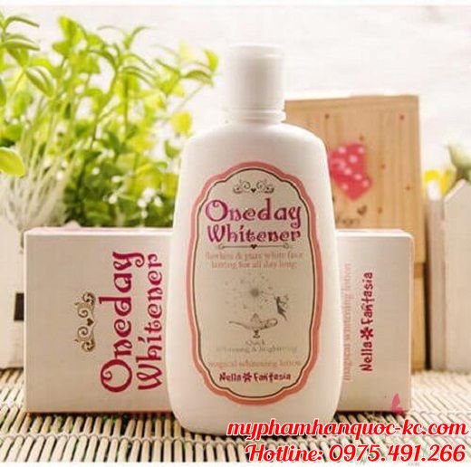 sua-duong-trang-da-mat-va-toan-oneday-whitener-1_result